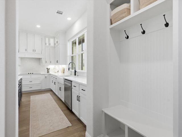 300 Waterview Drive, Gunter, TX 75058