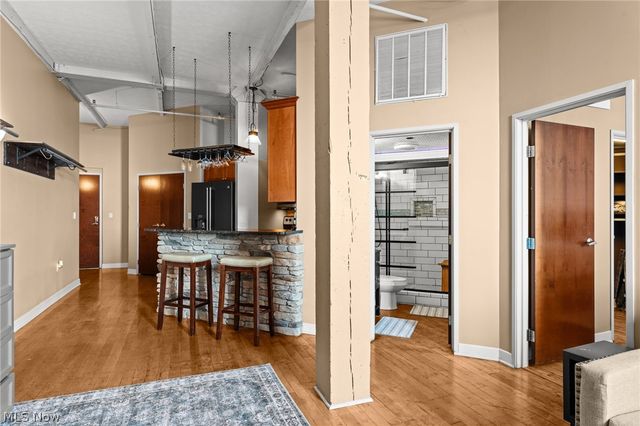 1133 W 9th Street 307, Cleveland, OH 44113