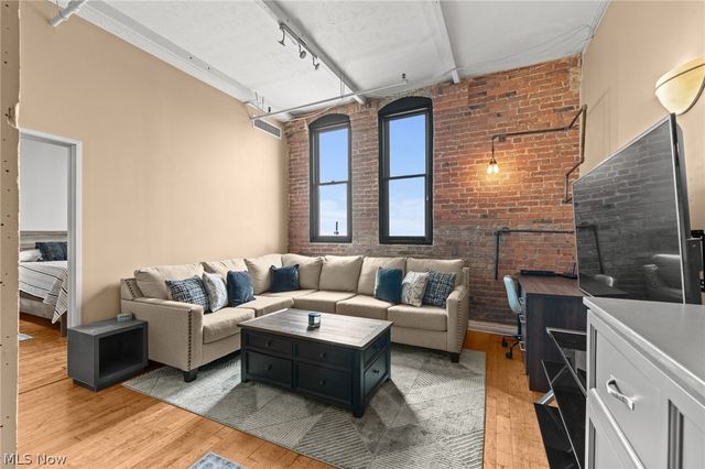 1133 W 9th Street 307, Cleveland, OH 44113