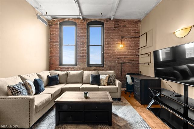 1133 W 9th Street 307, Cleveland, OH 44113