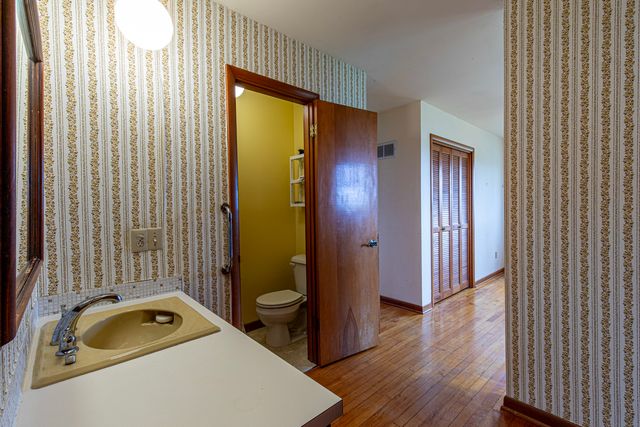 19332 1950 East Street, Princeton, IL 61356