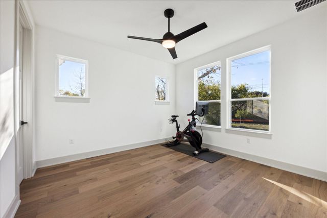 3001 Funston ST, Austin, TX 78703