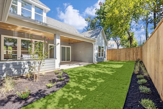 3001 Funston ST, Austin, TX 78703