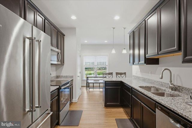 222 SEA CLIFF DR, Ruther Glen, VA 22546
