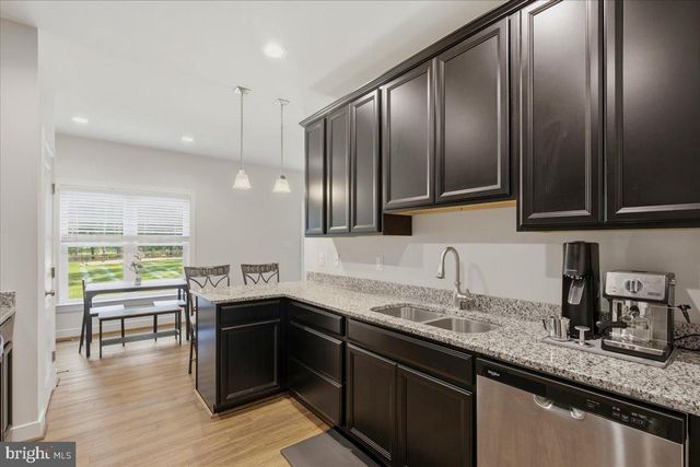 222 SEA CLIFF DR, Ruther Glen, VA 22546
