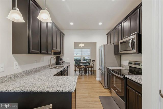 222 SEA CLIFF DR, Ruther Glen, VA 22546