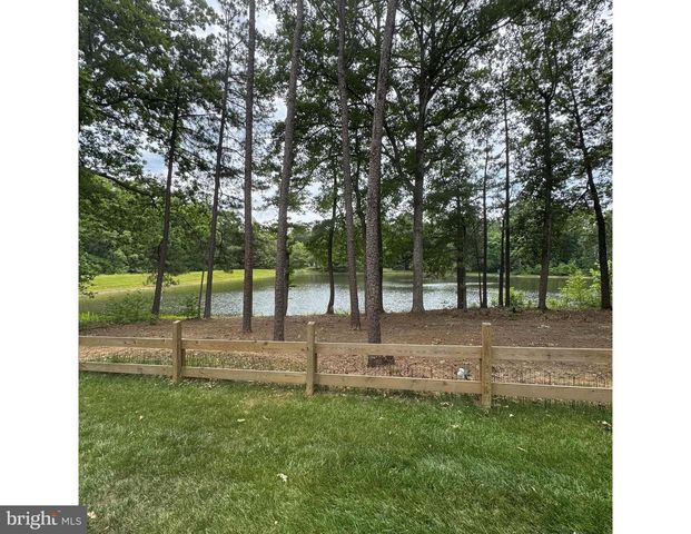 222 SEA CLIFF DR, Ruther Glen, VA 22546