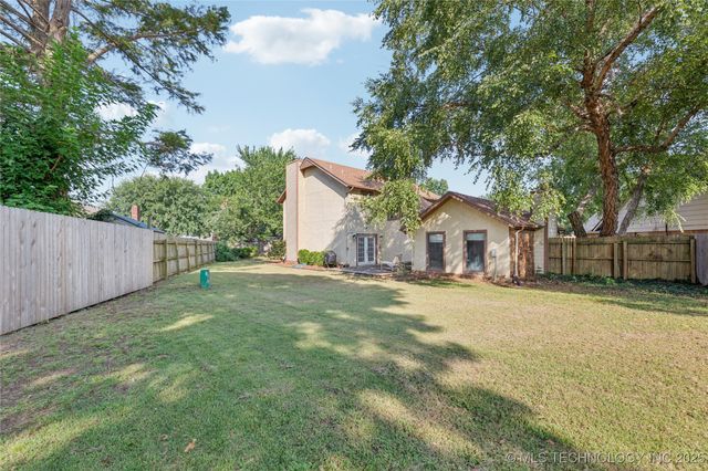 1517 S Nyssa Avenue, Broken Arrow, OK 74012