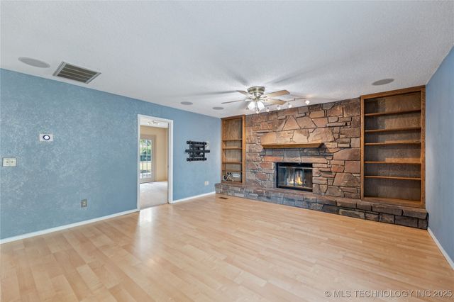 1517 S Nyssa Avenue, Broken Arrow, OK 74012