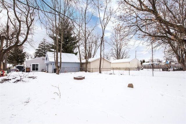 15100 Sunbury Street, Livonia, MI 48154