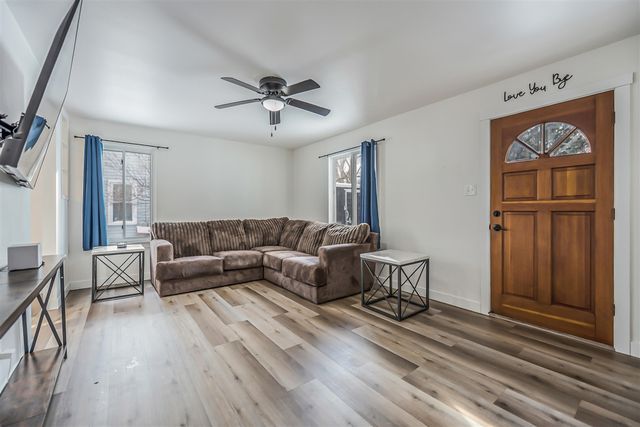 15100 Sunbury Street, Livonia, MI 48154