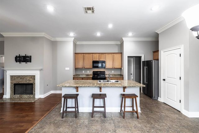 167 Laverne Dr, Thibodaux, LA 70301