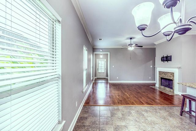 167 Laverne Dr, Thibodaux, LA 70301