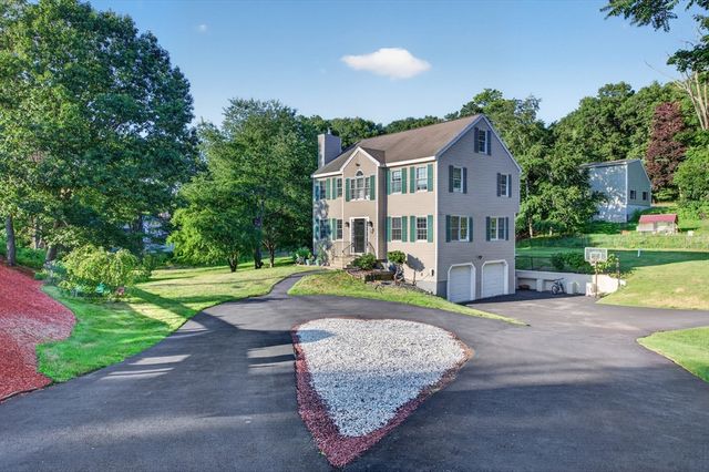 36 Shirley Rd, Shrewsbury, MA 01545