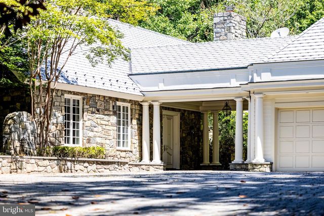 9324 GEORGETOWN PIKE, Great Falls, VA 22066