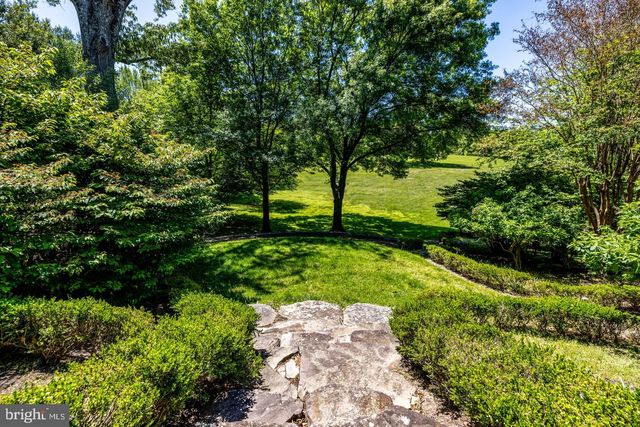 9324 GEORGETOWN PIKE, Great Falls, VA 22066