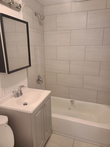 4426 N Saint Louis Avenue G, Chicago, IL 60625