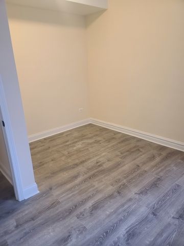 4426 N Saint Louis Avenue G, Chicago, IL 60625