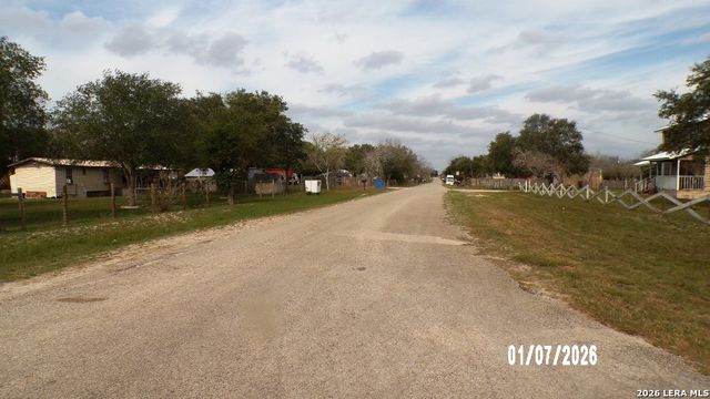 174 Veltri, Beeville, TX 78102