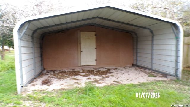 174 Veltri, Beeville, TX 78102