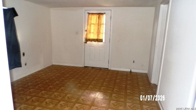 174 Veltri, Beeville, TX 78102