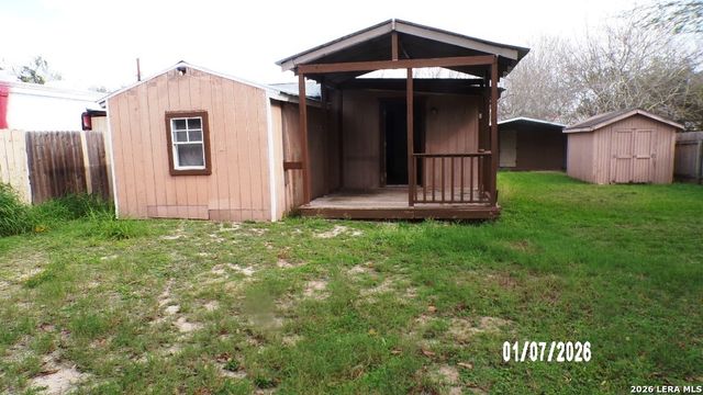174 Veltri, Beeville, TX 78102