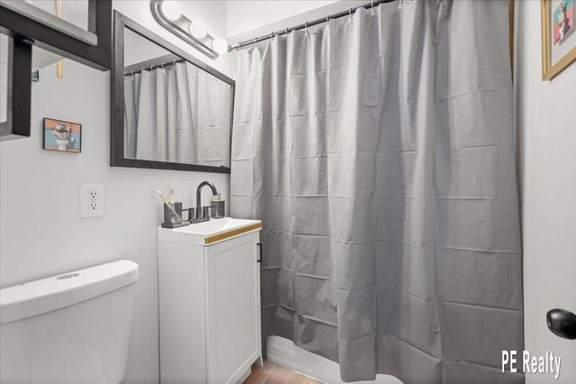 307 43rd Street Sw, City Of Wyoming, MI 49548