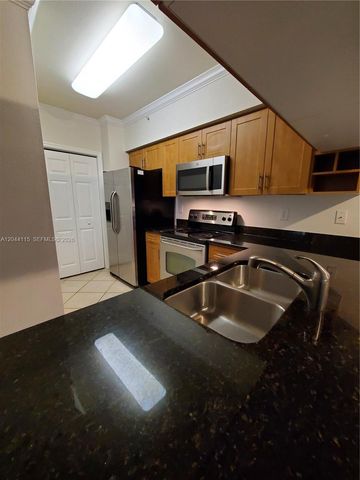 6458 Emerald Dunes 304, West Palm Beach, FL 33411