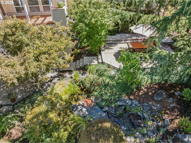 17006 S TRAIL RIDGE Rd, Oregon City, OR 97045
