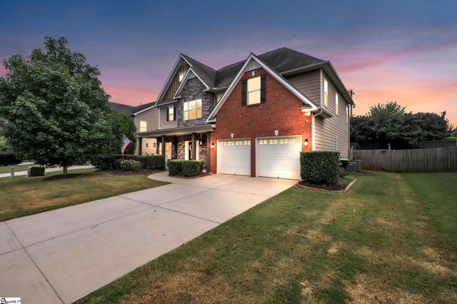 28 Ashby Grove Drive, Simpsonville, SC 29681