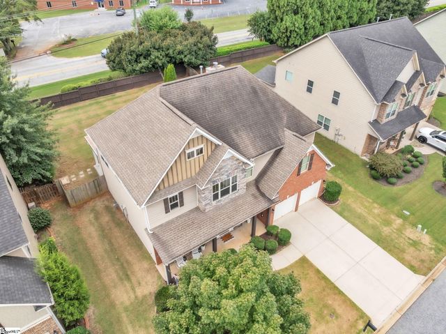 28 Ashby Grove Drive, Simpsonville, SC 29681