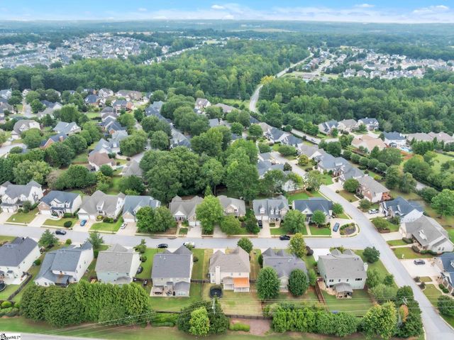 28 Ashby Grove Drive, Simpsonville, SC 29681