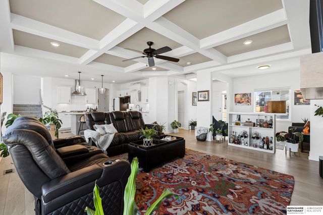 12626 Carpenter Street, Papillion, NE 68138