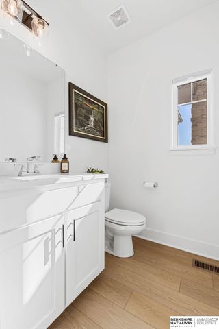 12626 Carpenter Street, Papillion, NE 68138