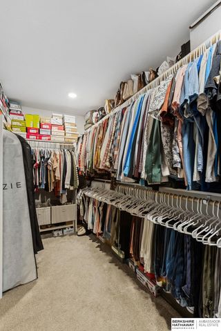 12626 Carpenter Street, Papillion, NE 68138