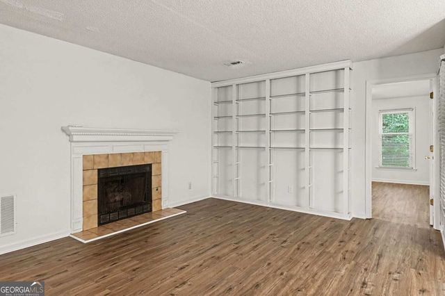 105 Garden Court, Atlanta, GA 30328