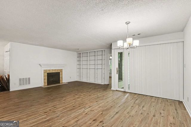 105 Garden Court, Atlanta, GA 30328