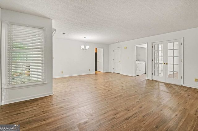 105 Garden Court, Atlanta, GA 30328