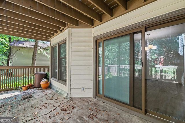 105 Garden Court, Atlanta, GA 30328