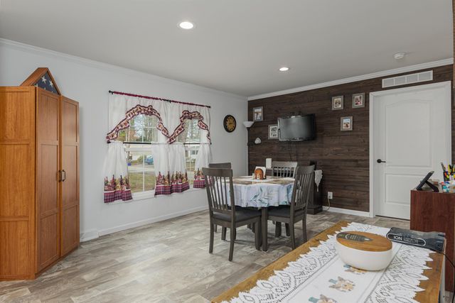 214 Robin Hood Drive, Exeter, NH 03833