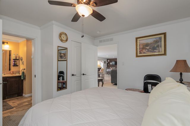 214 Robin Hood Drive, Exeter, NH 03833