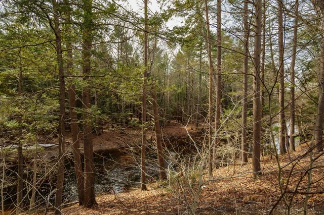 214 Robin Hood Drive, Exeter, NH 03833