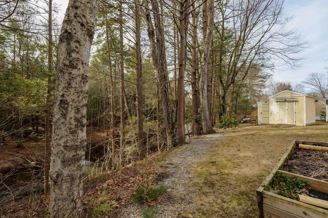 214 Robin Hood Drive, Exeter, NH 03833