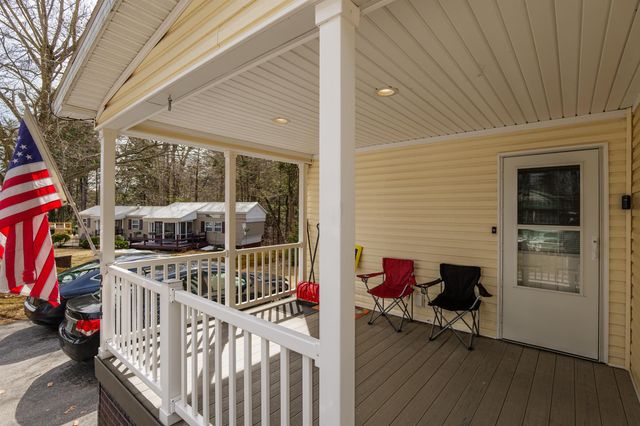 214 Robin Hood Drive, Exeter, NH 03833