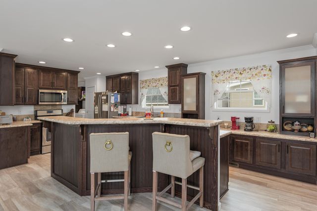 214 Robin Hood Drive, Exeter, NH 03833