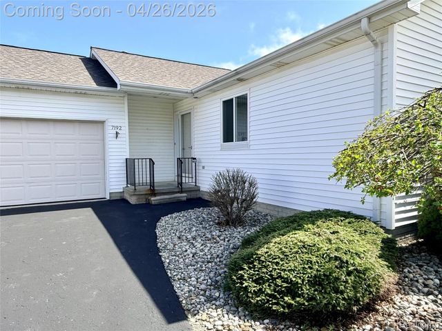 7192 Hawthorne Circle, Atlas Township, MI 48438