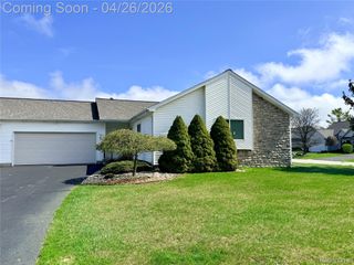 7192 Hawthorne Circle, Atlas Township, MI 48438