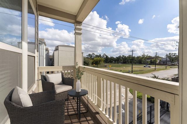 1512 Hatcher Spring Lane, Houston, TX 77008