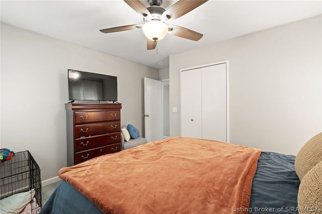 707 Dellinger Drive, Jeffersonville, IN 47130