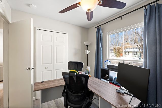 707 Dellinger Drive, Jeffersonville, IN 47130